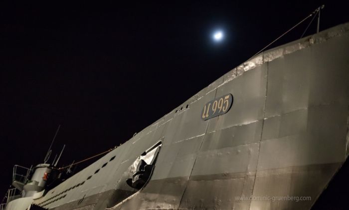 U 995 at night